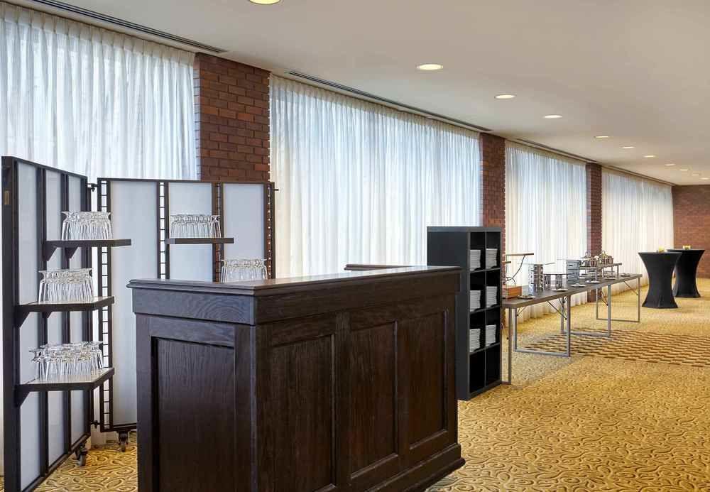 Delta By Marriott Downtown Hotel Calgary
