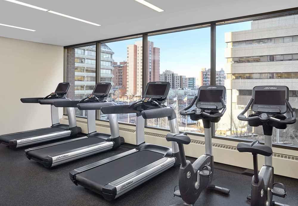 Hotel Delta By Marriott Downtown 4*