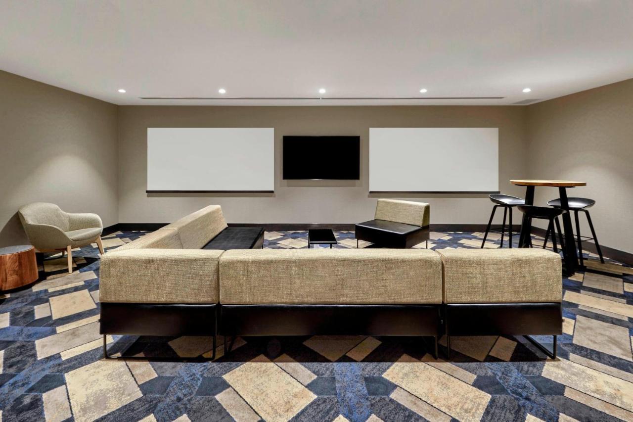 Hotel Delta By Marriott Downtown