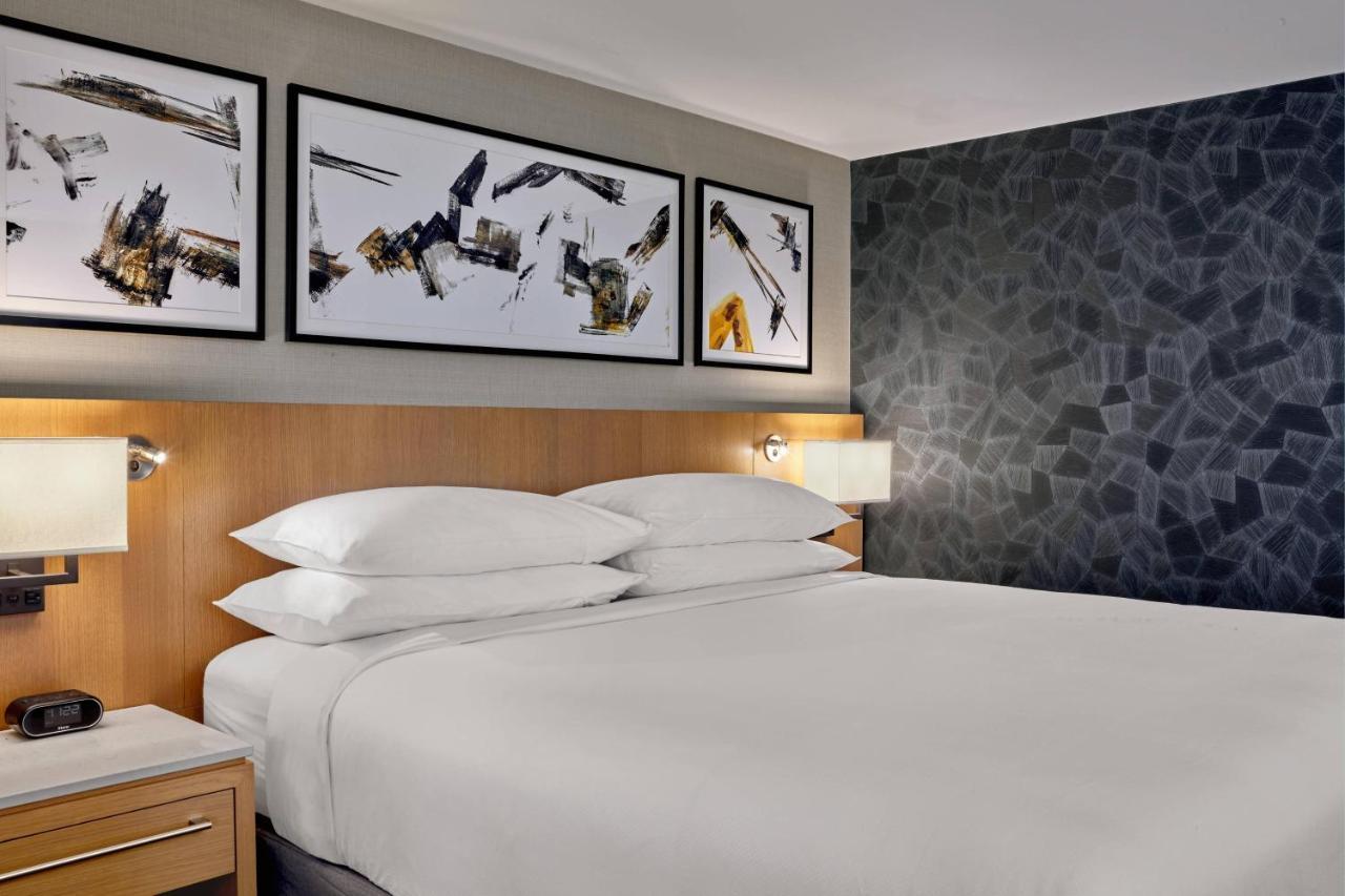 Hotel Delta By Marriott Downtown 4*